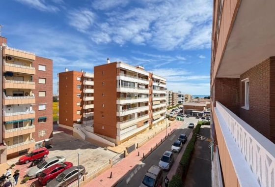 Rynek Wtórny - Apartament - Torrevieja - Punta prima