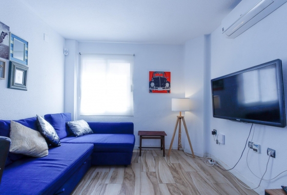 Resale - Apartment / flat - Torrevieja - Torrevieja - Playa del Cura