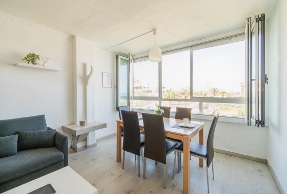 Rynek Wtórny - Apartament - Torrevieja - Punta prima