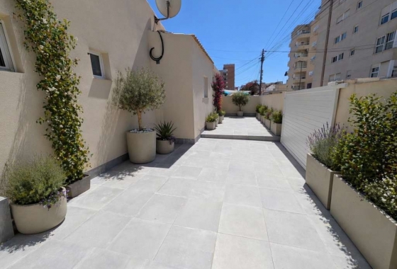 Rynek Wtórny - Bliźniak - Torrevieja - Nueva Torrevieja - Aguas Nuevas