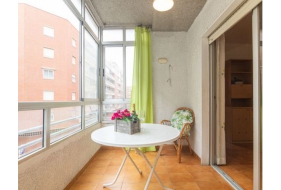 Reventa - Apartamento / piso - Santa Pola