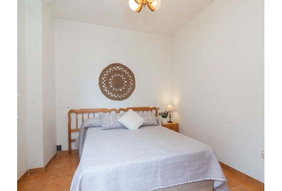 Reventa - Apartamento / piso - Santa Pola