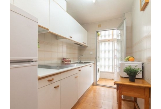 Reventa - Apartamento / piso - Santa Pola