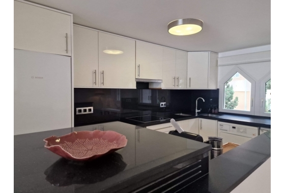 Resale - Apartment / flat - Calpe - Calpe urbanizaciones
