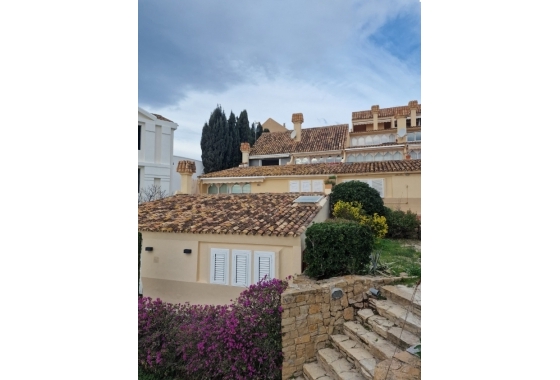 Resale - Apartment / flat - Calpe - Calpe urbanizaciones
