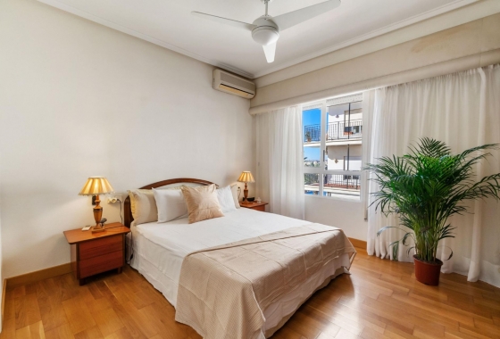Reventa - Apartamento / piso - Torrevieja - Centro