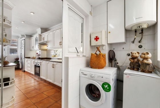 Reventa - Apartamento / piso - Torrevieja - Centro