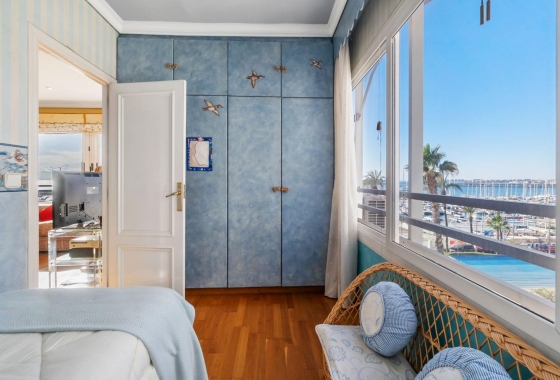 Reventa - Apartamento / piso - Torrevieja - Centro