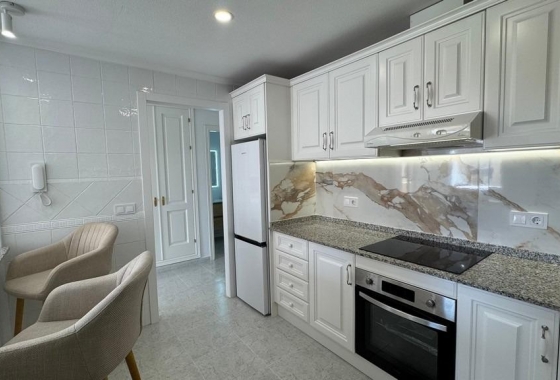 Resale - Apartment / flat - Orihuela Costa