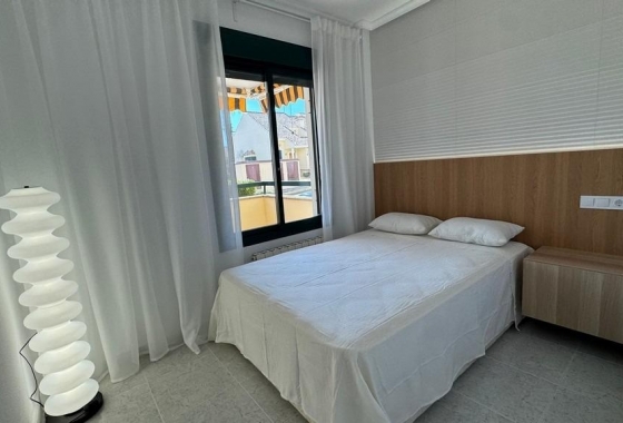 Resale - Apartment / flat - Orihuela Costa