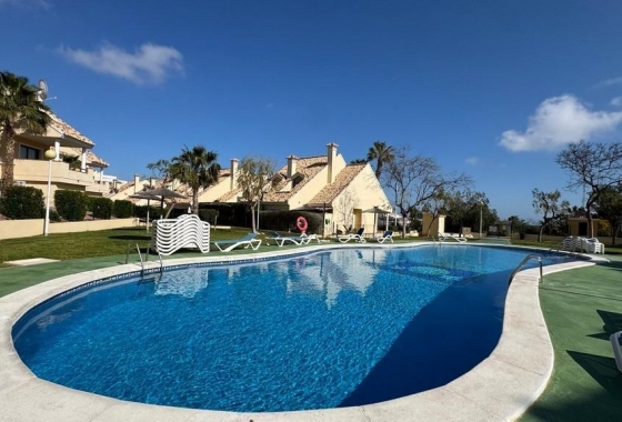 Resale - Apartment / flat - Orihuela Costa
