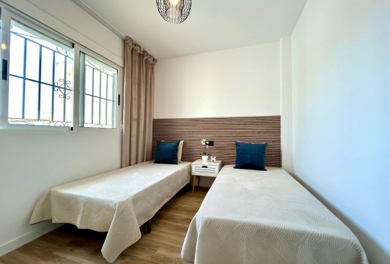 Resale - town house - Orihuela Costa - Los Altos