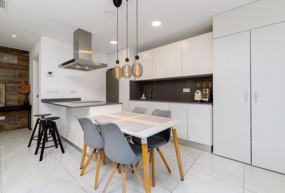 Resale - town house - Orihuela Costa - Las Filipinas