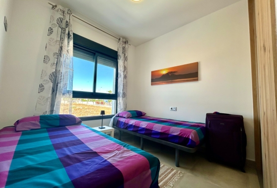 Reventa - Apartamento / piso - Pilar de la Horadada