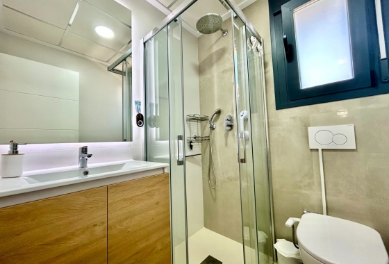 Reventa - Apartamento / piso - Pilar de la Horadada