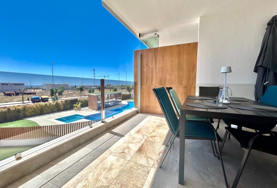Reventa - Apartamento / piso - Pilar de la Horadada