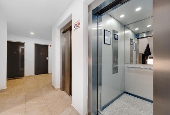 Resale - Apartment / flat - Orihuela Costa