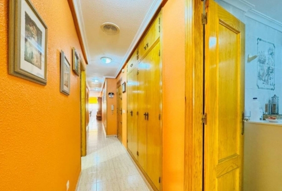 Resale - Apartment / flat - Torrevieja - LA MATA