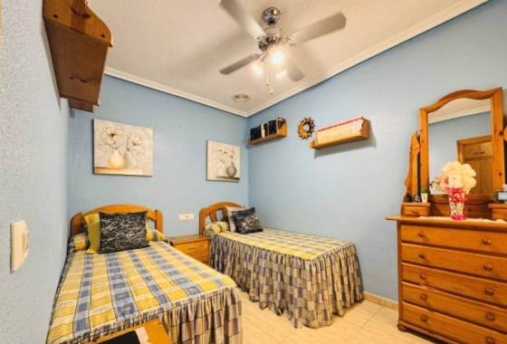 Resale - Apartment / flat - Torrevieja - LA MATA