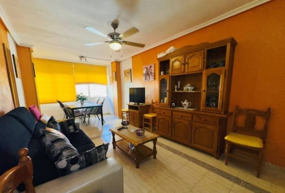 Resale - Apartment / flat - Torrevieja - LA MATA