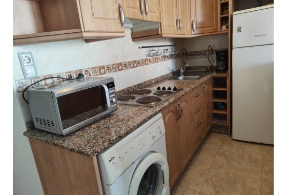 Resale - Apartment / flat - Torrevieja - LA MATA