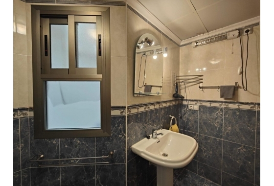Resale - Apartment / flat - Torrevieja - LA MATA