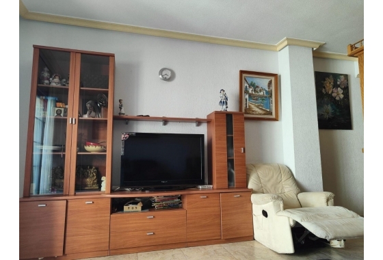 Resale - Apartment / flat - Torrevieja - LA MATA