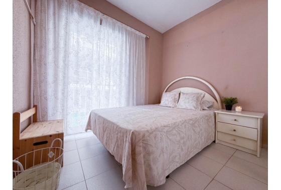 Rynek Wtórny - Apartament - Santa Pola