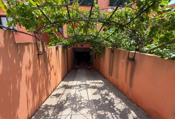 Reventa - Villa - Torrevieja - Los Balcones
