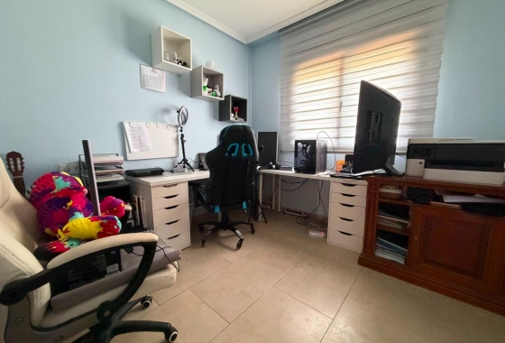 Reventa - Villa - Torrevieja - Los Balcones