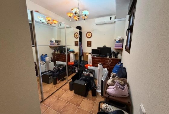 Reventa - Villa - Torrevieja - Los Balcones