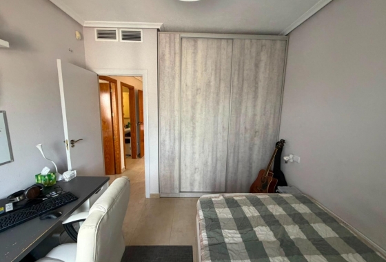 Reventa - Villa - Torrevieja - Los Balcones