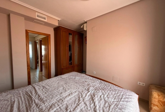 Reventa - Villa - Torrevieja - Los Balcones