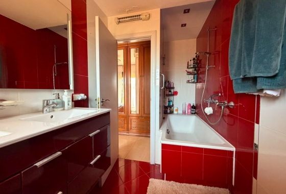 Reventa - Villa - Torrevieja - Los Balcones
