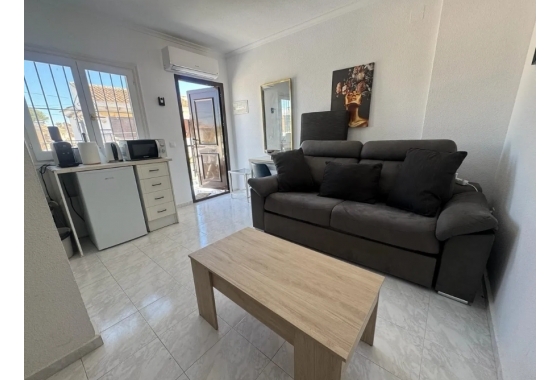 Rynek Wtórny - Bungalow - Torrevieja - Nueva Torrevieja - Aguas Nuevas