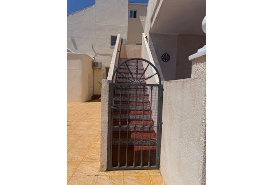 Resale - Bungalow - Orihuela Costa - Playa Flamenca