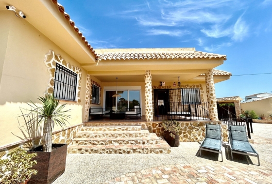 Reventa - Villa - Orihuela Costa - La Zenia