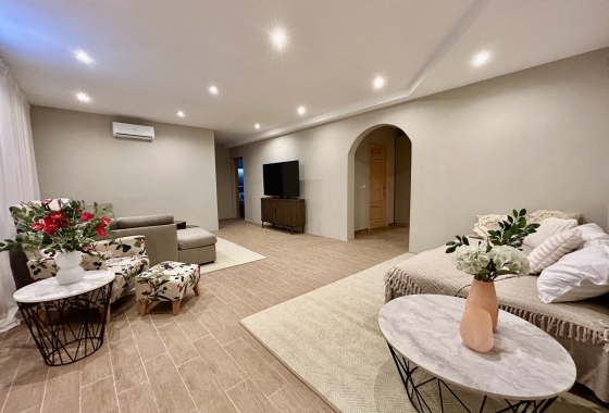 Reventa - Villa - Orihuela Costa - La Zenia