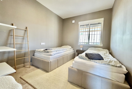 Reventa - Villa - Orihuela Costa - La Zenia