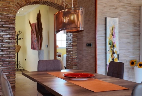 Resale - Villa - Orihuela Costa - Los Dolses