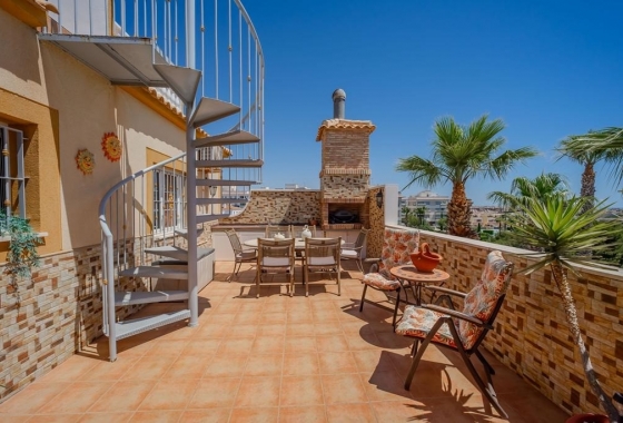 Resale - Villa - Orihuela Costa - Los Dolses