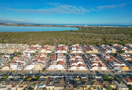 Rynek Wtórny - Willa - Torrevieja -  Urbanizacja
