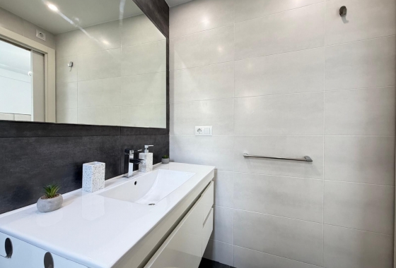 Rynek Wtórny - Apartament - Torrevieja - Centrum