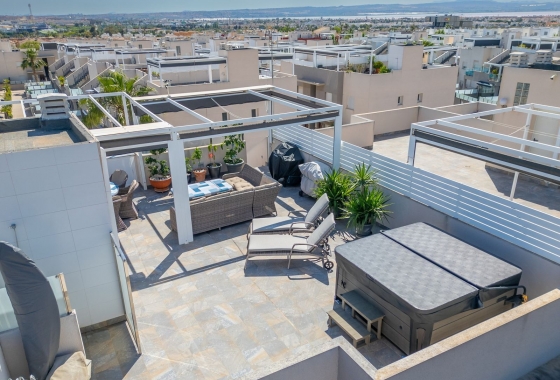 Rynek Wtórny - Apartament - Torrevieja -  Urbanizacja