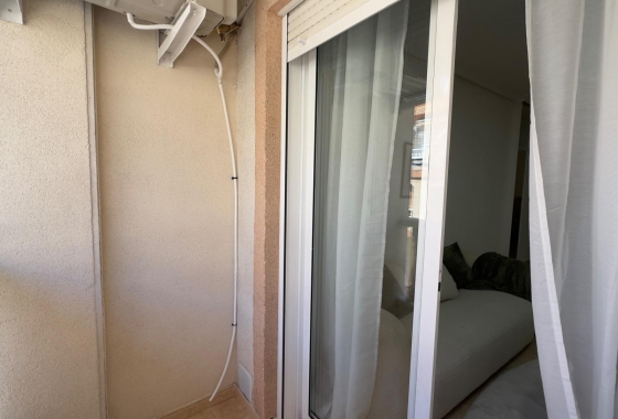 Resale - Apartment / flat - Torrevieja - City Center