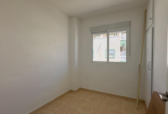 Resale - Apartment / flat - Torrevieja - City Center