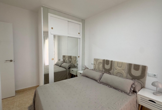 Resale - Apartment / flat - Torrevieja - City Center