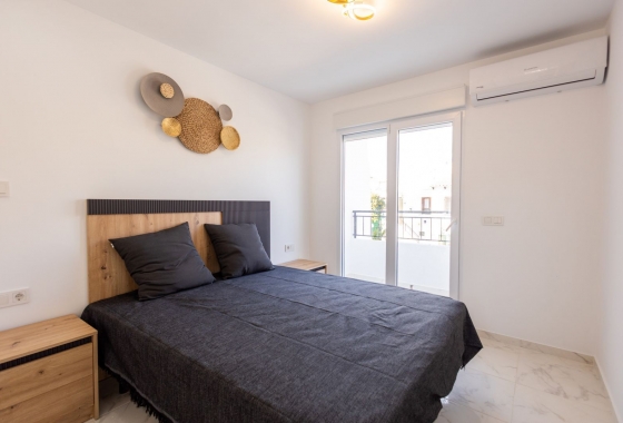 Rynek Wtórny - Bliźniak - Torrevieja - Los Balcones
