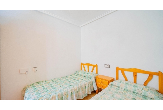 Resale - Bungalow - Torrevieja - El Chaparral