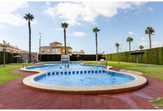 Resale - Bungalow - Torrevieja - El Chaparral